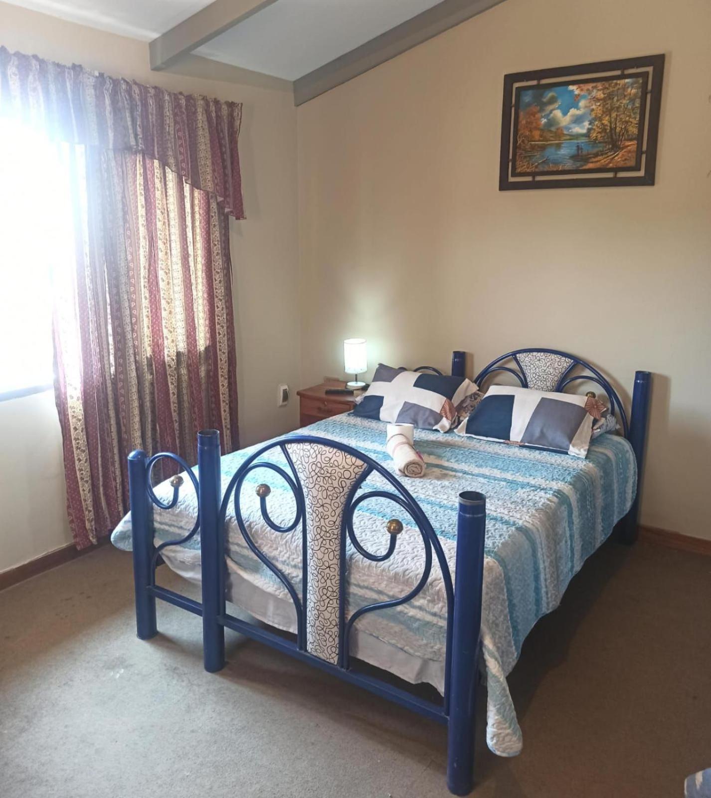 Residencial Moroni - Alojamiento En Cochabamba Bed and Breakfast Esterno foto